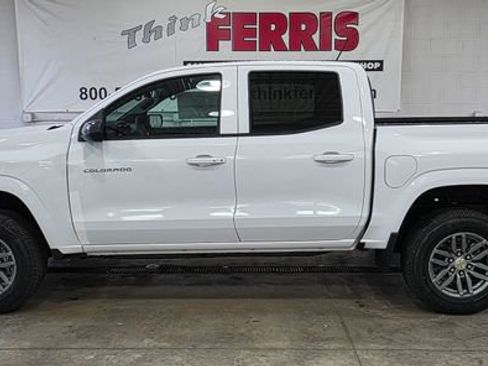 New 2026 Chevrolet Colorado LT w/ Advanced Trailering Package image 2