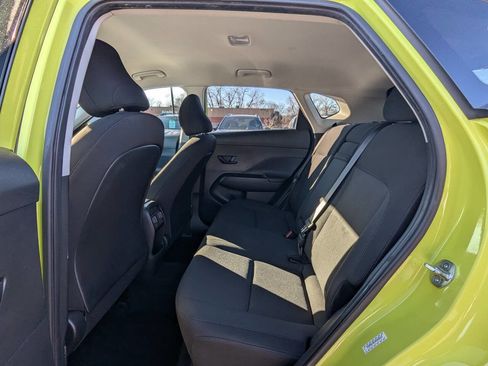 Used 2024 Hyundai Kona SEL image 13