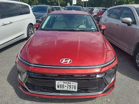 Used 2025 Hyundai Sonata SEL FWD image 7