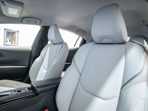 New 2026 Toyota Prius XLE image 6