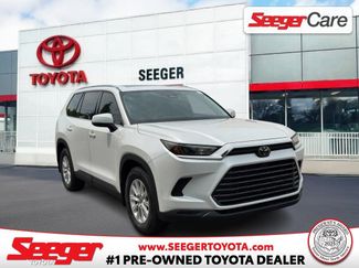 Used 2024 Toyota Grand Highlander AWD video 1