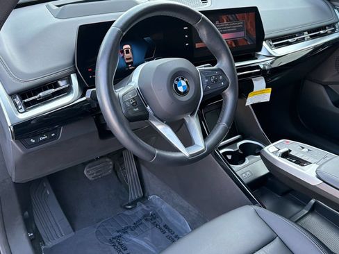 Used 2026 BMW X1 xDrive28i AWD/4WD image 4