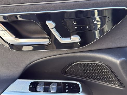 New 2026 Mercedes-Benz E 350 4MATIC Sedan image 16