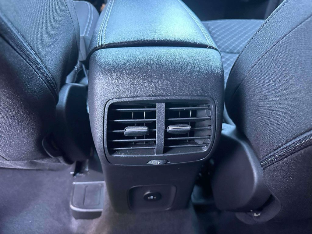 Used 2023 Ford Escape Active AWD/4WD image 12