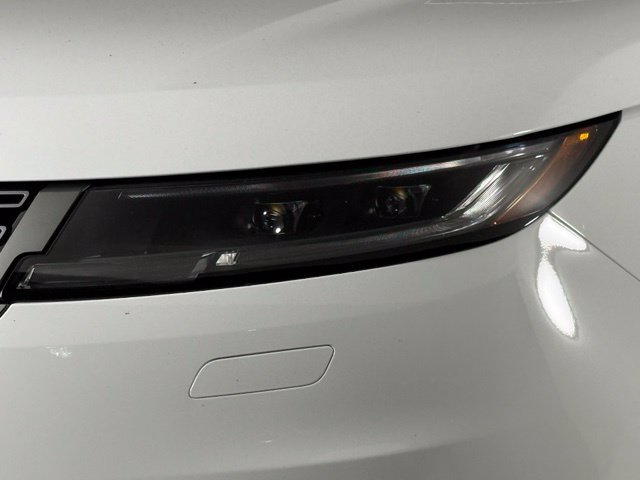 New 2026 Land Rover Range Rover Sport SE AWD/4WD image 12