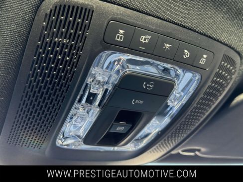 Used 2025 Mercedes-Benz CLA 250 4MATIC image 36