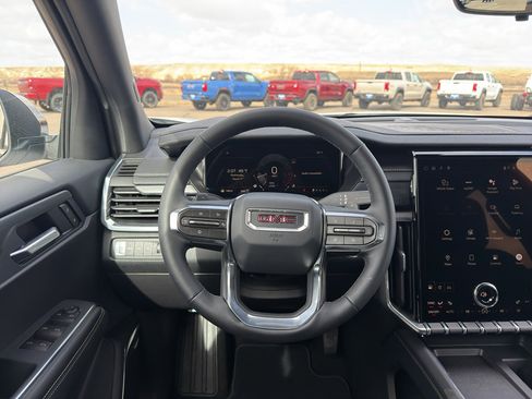 New 2026 GMC Acadia Elevation w/ Black Edition AWD/4WD image 16