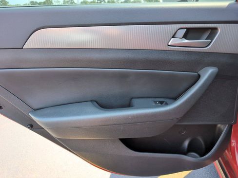 Used 2019 Hyundai Sonata Sport w/ Tech Package 03 FWD image 37