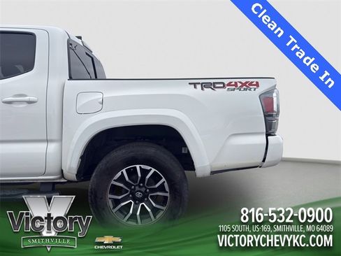 Used 2021 Toyota Tacoma TRD Sport image 33