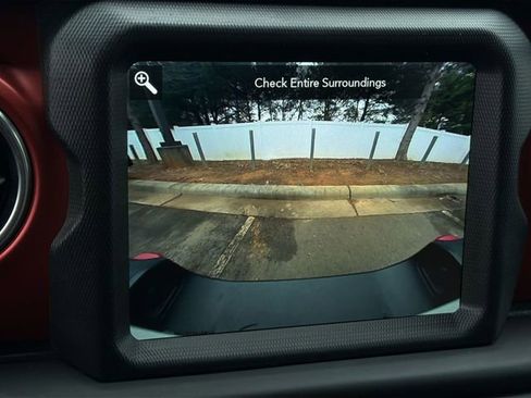 Used 2022 Jeep Gladiator Rubicon w/ Trailer Tow Package image 30