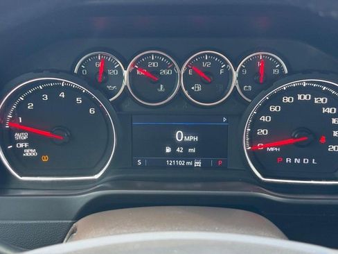 Used 2019 Chevrolet Silverado 1500 LT w/ Convenience Package AWD/4WD image 22