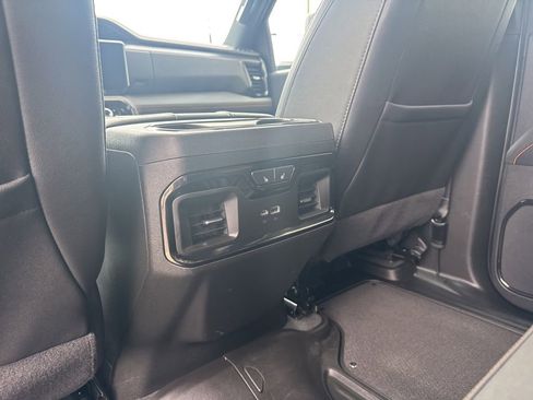 Used 2025 GMC Sierra 2500 AT4 w/ AT4 Premium Plus Package image 40