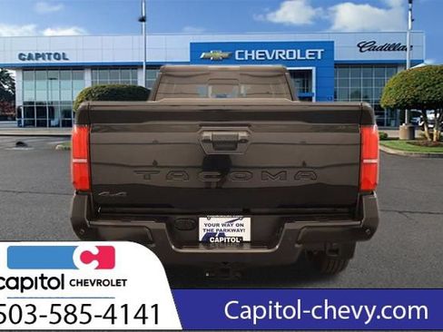 Used 2024 Toyota Tacoma SR5 AWD/4WD image 4