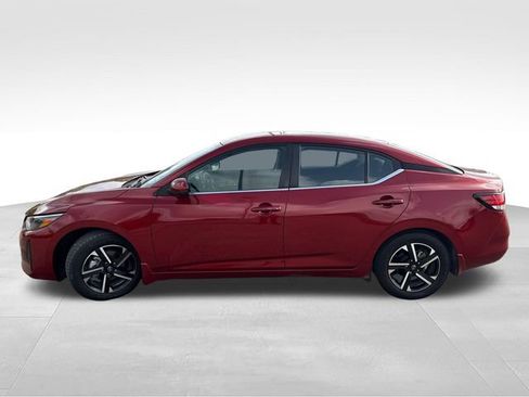 Certified 2024 Nissan Sentra SV FWD image 5