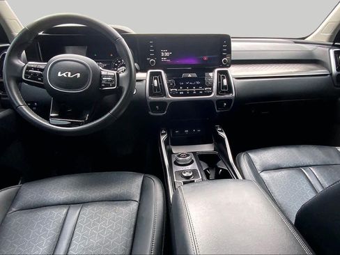 Used 2023 Kia Sorento EX FWD image 16