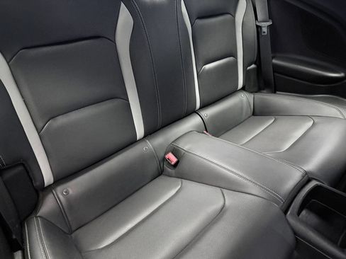 Used 2020 Chevrolet Camaro SS RWD image 14