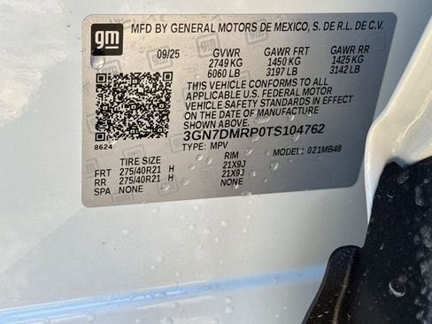 New 2026 Chevrolet Equinox EV LT w/ LPO, Blackout Package FWD image 27