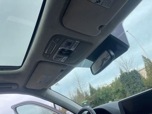 Used 2022 Kia Telluride SX w/ SX Prestige Package image 18