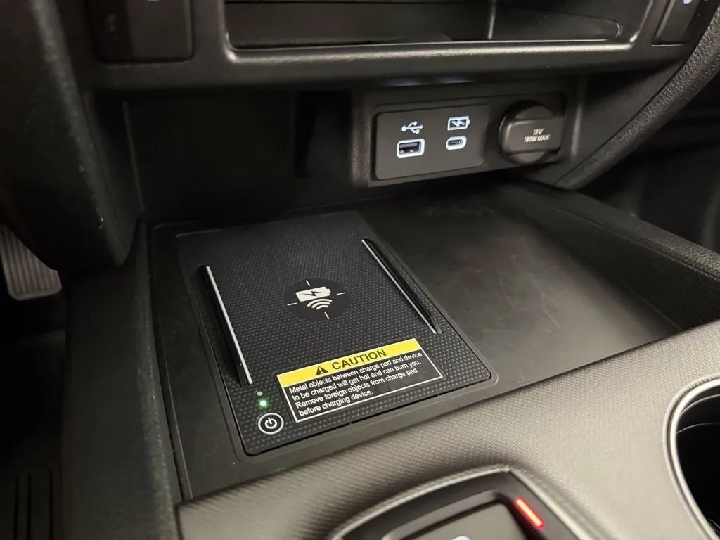 Used 2025 Honda Passport EX-L image 27