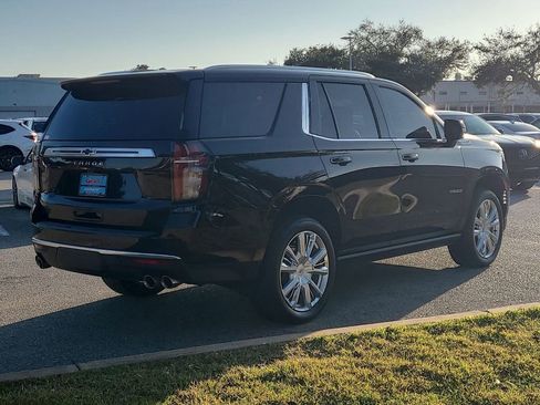 Used 2021 Chevrolet Tahoe High Country image 11