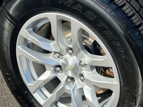 Used 2019 Chevrolet Silverado 1500 LTZ w/ LTZ Plus Package image 38