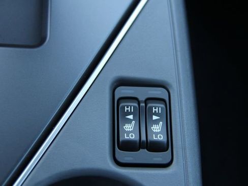 Certified 2025 Subaru Crosstrek 2.0i Premium image 28