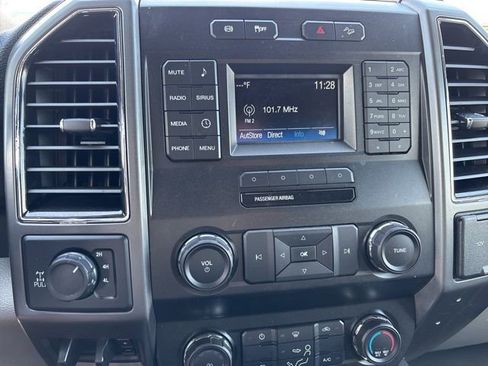 Used 2019 Ford F250 XLT w/ XLT Value Package image 27