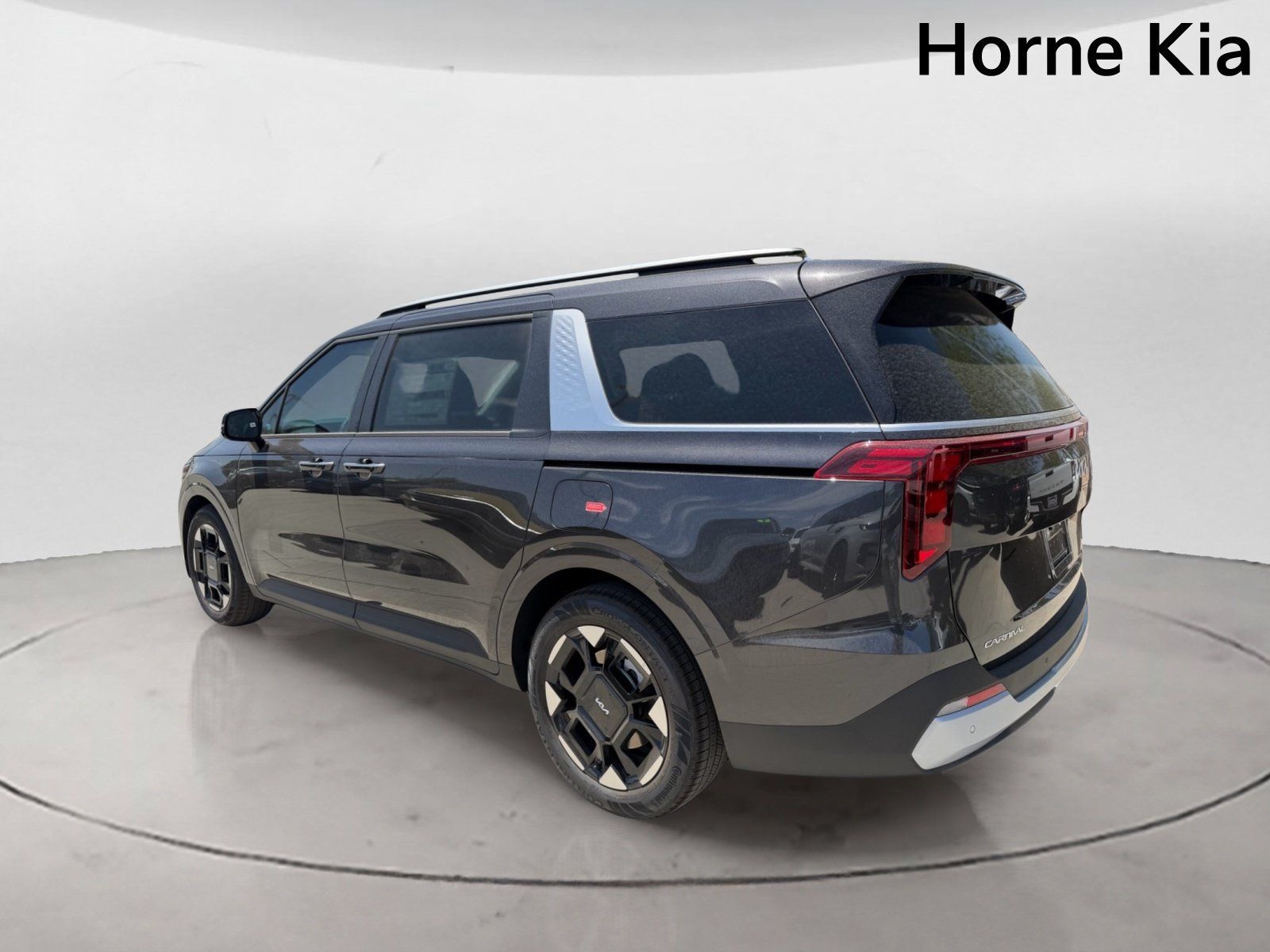 New 2026 Kia Carnival EX FWD image 5