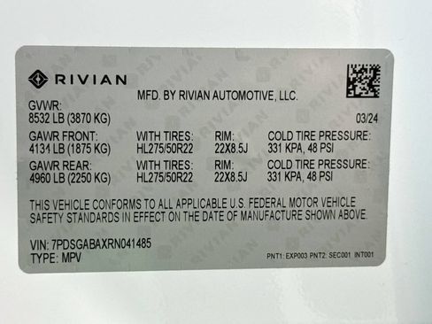 Used 2024 Rivian R1S Adventure AWD/4WD image 30