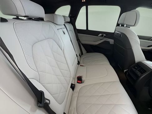 Used 2024 BMW X5 xDrive50e w/ Premium Package image 39