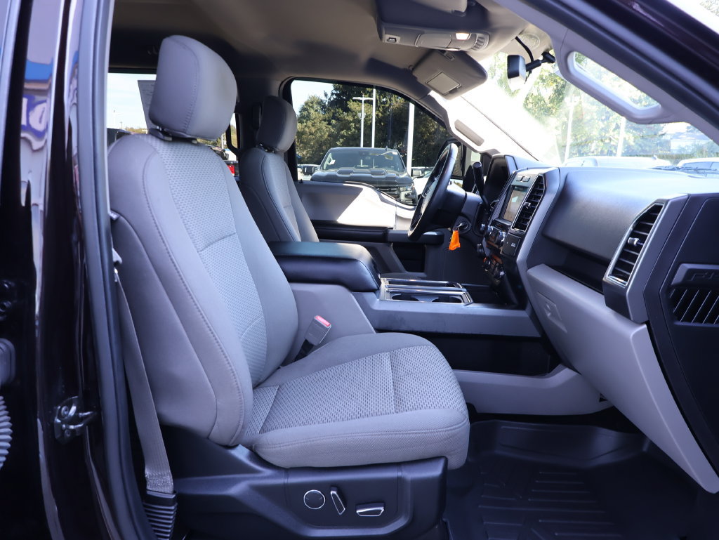 Used 2018 Ford F150 XLT w/ Equipment Group 302A Luxury AWD/4WD image 34
