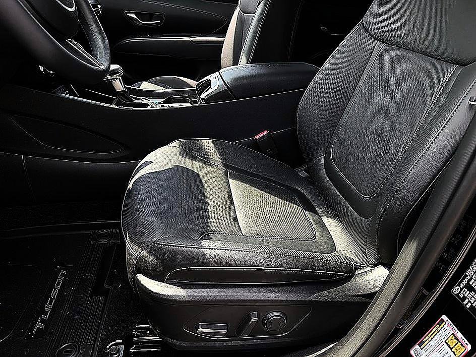 New 2026 Hyundai Tucson SEL Plus FWD image 8