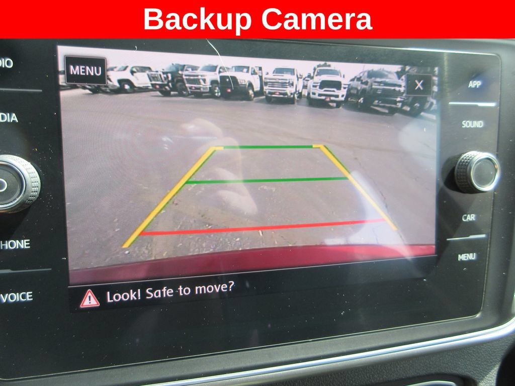 Used 2018 Volkswagen Atlas SE AWD/4WD image 16