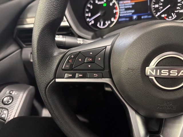 Used 2024 Nissan Altima 2.5 SV FWD image 22