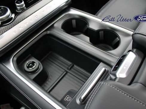 New 2026 Ford Expedition Max Platinum w/ Stealth Appearance Package AWD/4WD image 14
