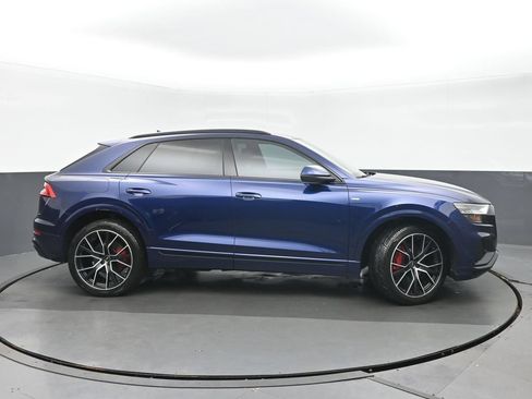 Used 2021 Audi Q8 Premium Plus w/ Premium Plus Package AWD/4WD image 2