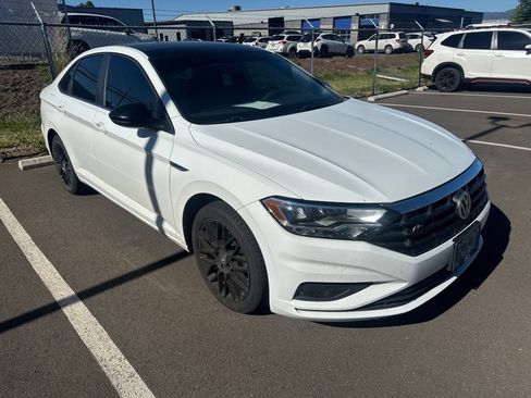 Used 2020 Volkswagen Jetta R-Line FWD image 4
