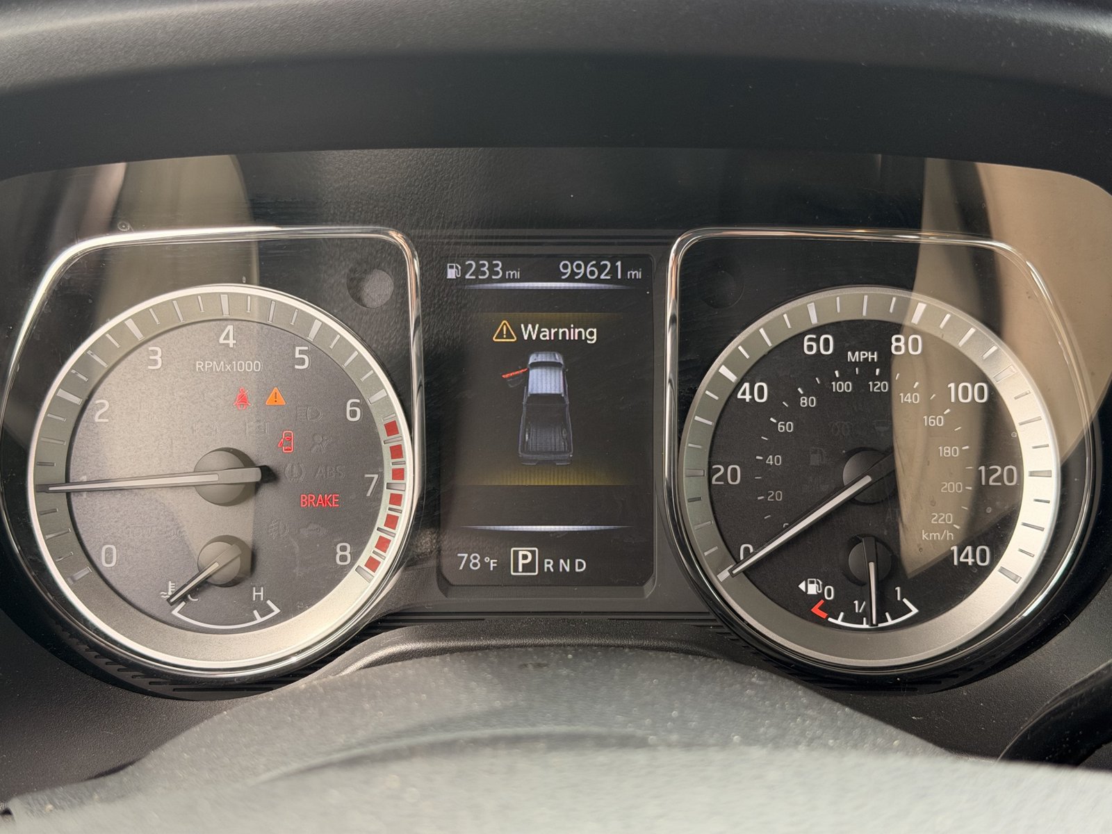 Used 2018 Nissan Titan SV RWD image 12