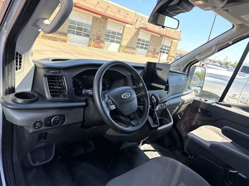 Used 2024 Ford Transit 350 XL image 5
