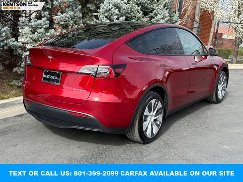 Used 2024 Tesla Model Y Long Range image 8
