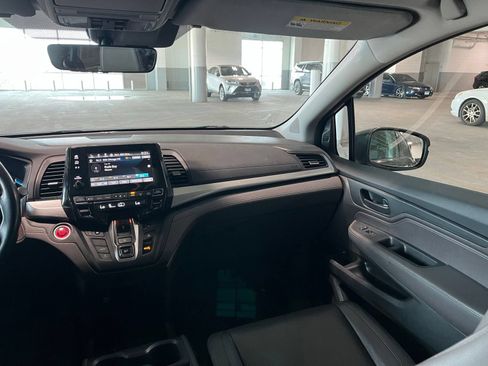 Used 2018 Honda Odyssey EX-L image 38