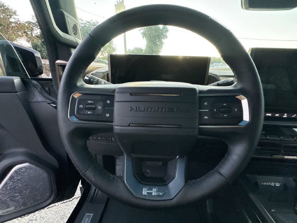 Used 2025 GMC Hummer EV 3X w/ Extreme Off-Road Package AWD/4WD image 16
