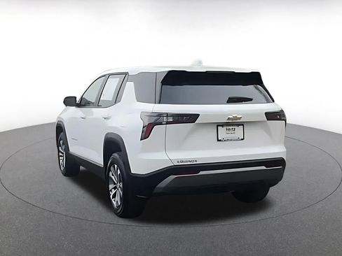Used 2025 Chevrolet Equinox LT image 4