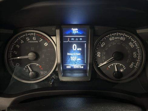 Used 2021 Toyota Tacoma TRD Off-Road image 20