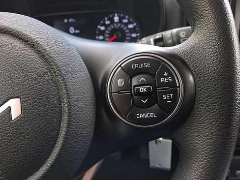 Used 2022 Kia Soul LX w/ Technology Package FWD image 26