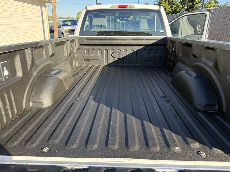 Used 2022 Ford F150 XL w/ Equipment Group 101A High AWD/4WD image 18