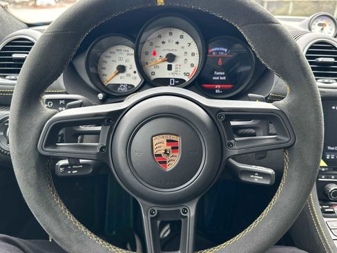 Used 2023 Porsche 718 Cayman GT4 RS image 21
