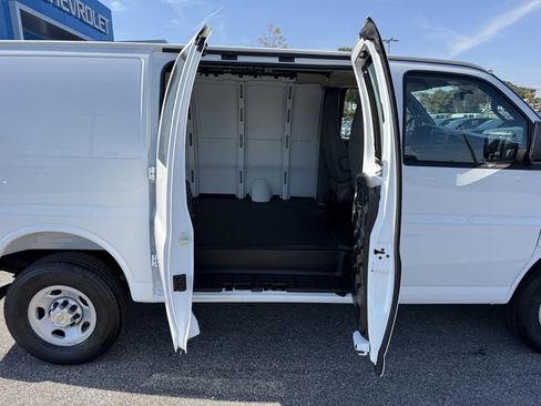 New 2025 Chevrolet Express 2500 w/ Driver Convenience Package image 14