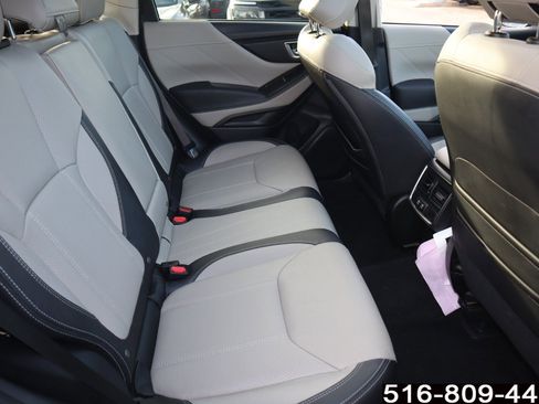 Used 2022 Subaru Forester Limited image 26