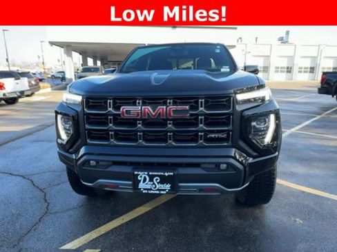 Used 2025 GMC Canyon AT4 w/ Nightfall Edition image 3